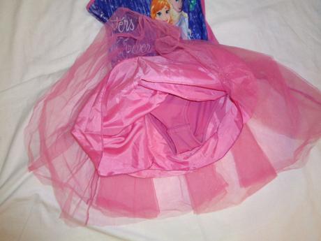 Luxusní šaty frozen s tylovou sukní - bodýčkové, c&a,134 / 140