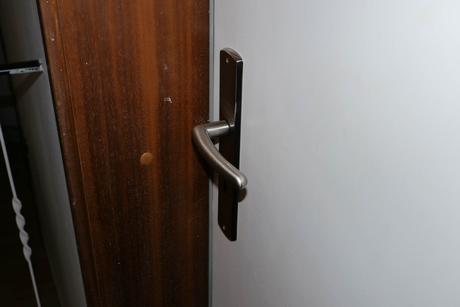 Nerezove kliky na dvere,