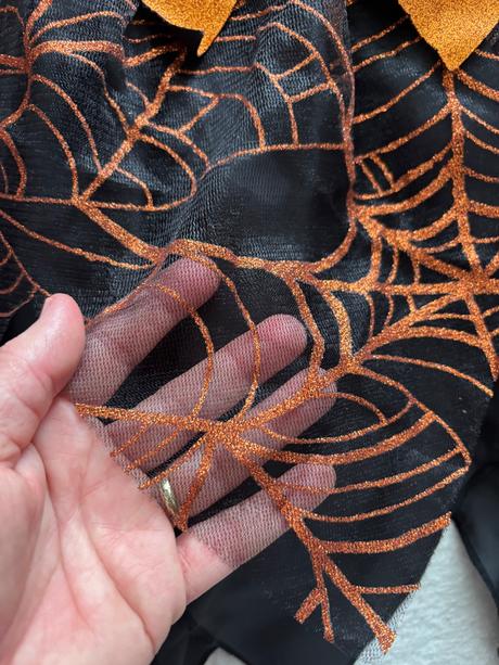 An26/ kostým čarodějnice s kloboukem - v.8/10 let, 