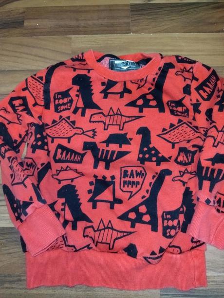 Červená mikina s dinosaury 98 next, next,98