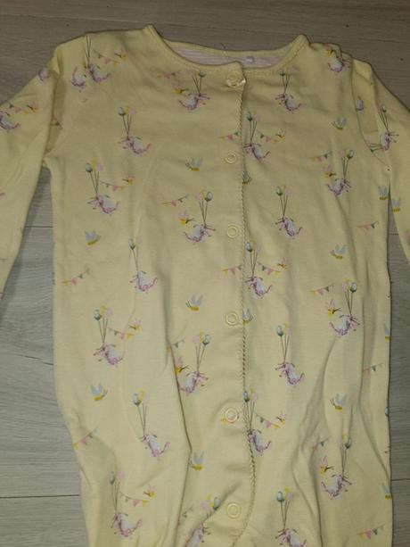 Žlutý overal s králíky 86 next, next,86