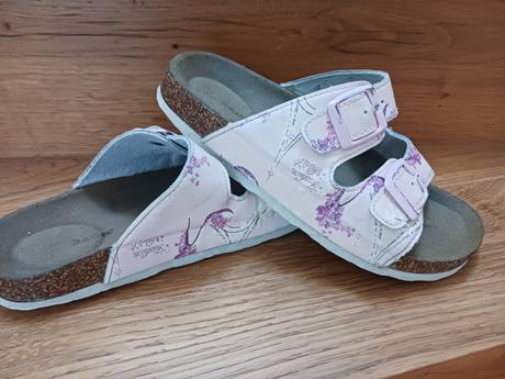 Přezůvky do školy č.32, 32