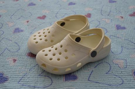 Bílé nazouváky, 30