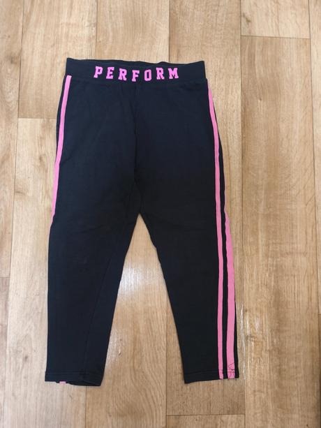 Tříčtvrťáky, 152