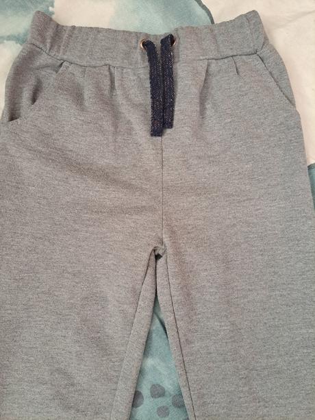 Tepláková souprava frozen - elsa a anna, disney,134