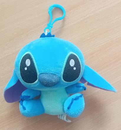 Plyšový přívěsek stitch,