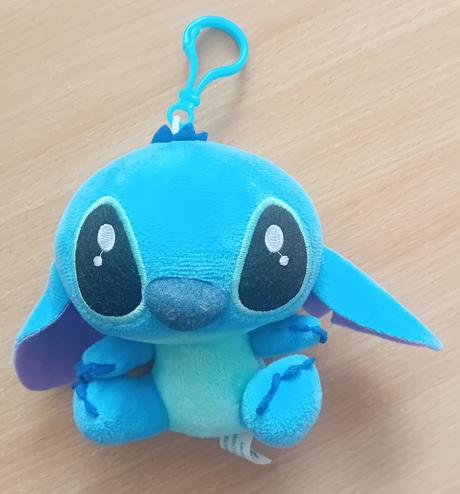 Plyšový přívěsek stitch,