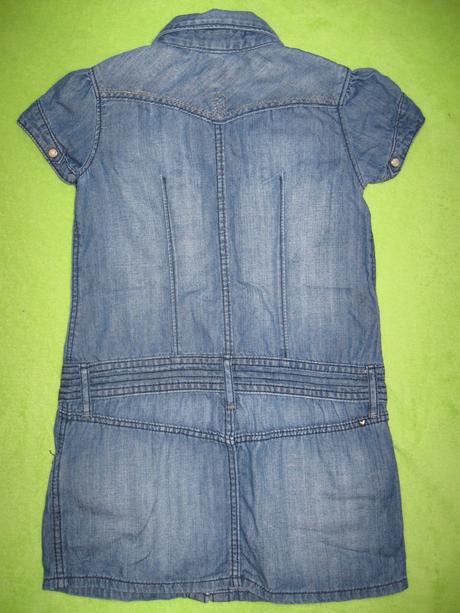 Džínové šaty, 110
