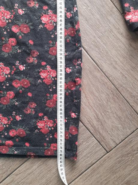 Úpletové šaty zn. reserved, vel. 34, reserved,34