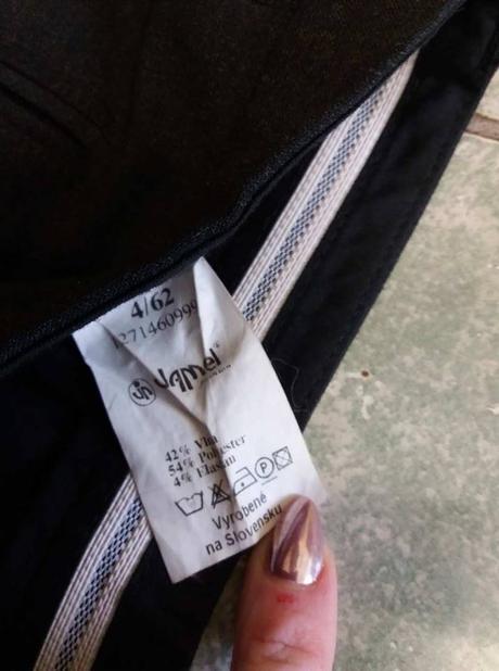 Pánský černý oblek 4/62, 62