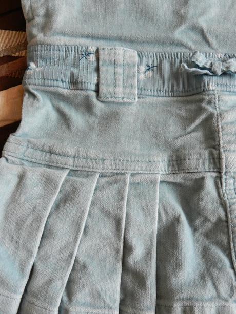 Šatičky manžestrové s laclem, gap,68