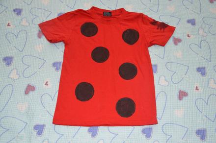 Bavlněné tričko s puntíky, 110