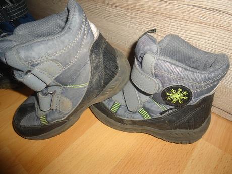 Zimní boty velikost 25, demar,25