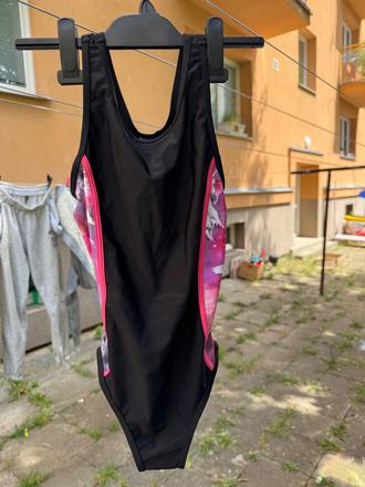 Plavky, next,152
