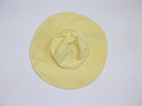 C53 klobouček k vodě vel. 68, next,68