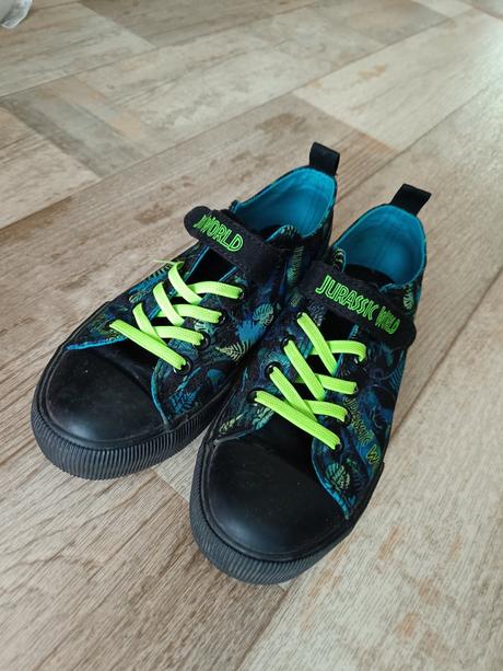 Plátěná obuv jurassic world, reserved,35