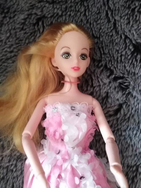 Barbie dlouhé šaty, 