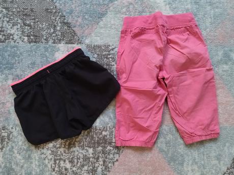 2 kraťasy vel.122, 122