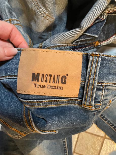 Džíny mustang vel 42, mustang,42