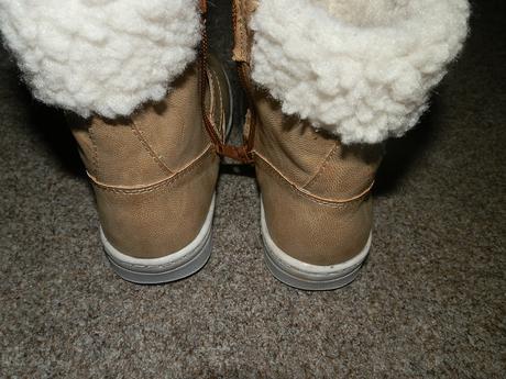 Zimní botičky vel.25, 25