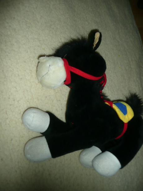 Domovskádětihračkyplyšáci předměty v tomto šatníku,