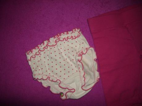 Kraťásky s charmmy kitty + kalhotky - vel.80, 68–80