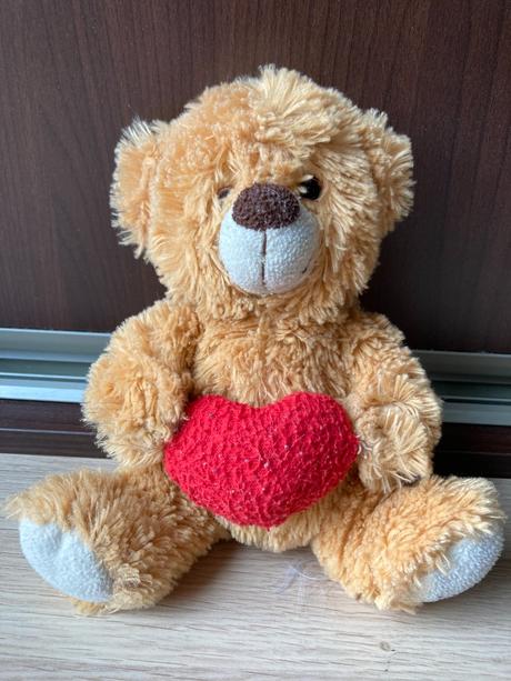 Medvídek se srdíčkem,