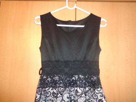 Luxusní černobílé společenské šaty, s