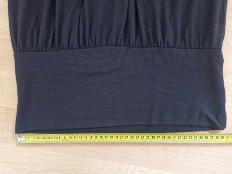 Šaty černé livre, m