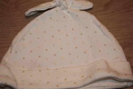 Čepička s hvězdičkami, baby,68