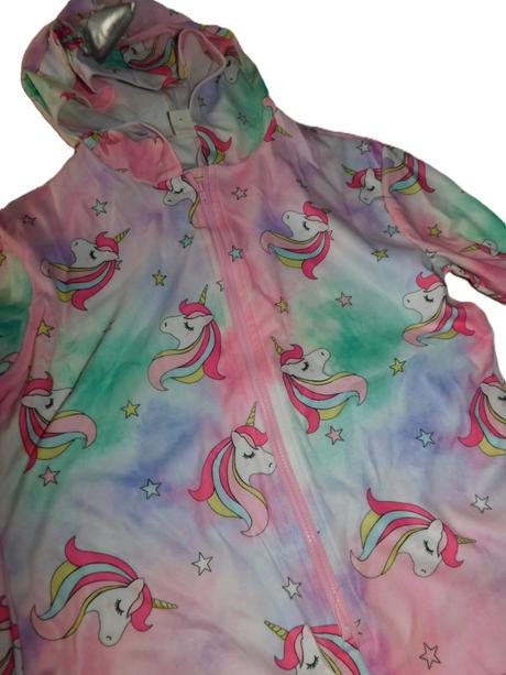 Dívčí overal, 140