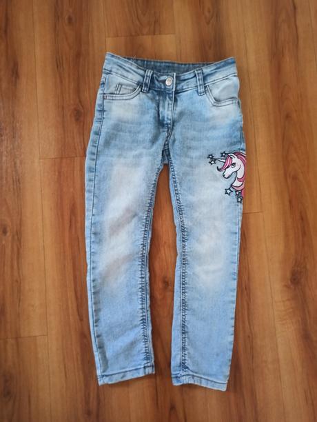 Džíny jednorožec, 116