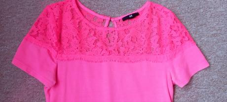 Delší tričko - šaty zn."h&m" vel."134-140", h&m,134