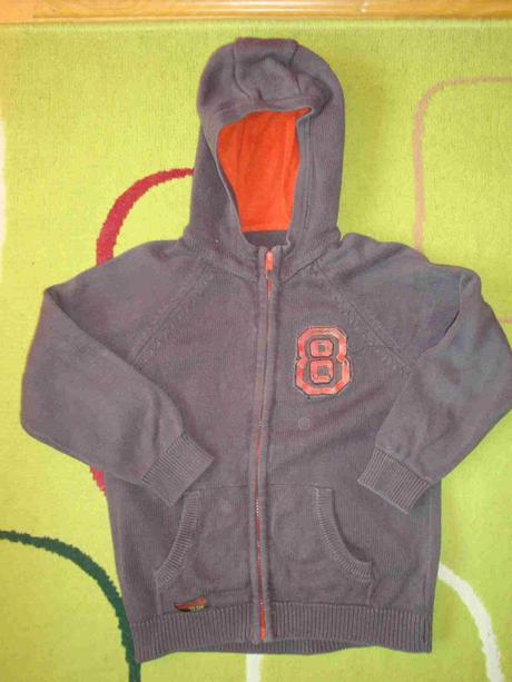 Svetr, mothercare,122