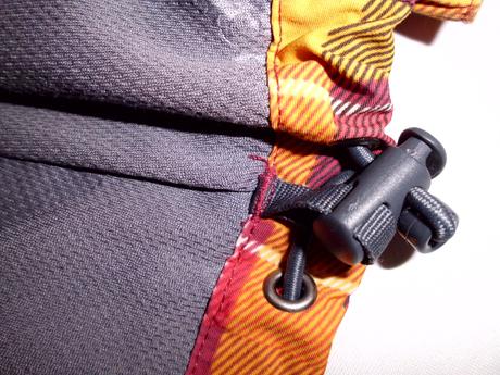 Prechod.bunda m, horsefeathers,m