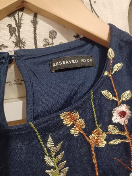 Kytičková halenka, reserved,152