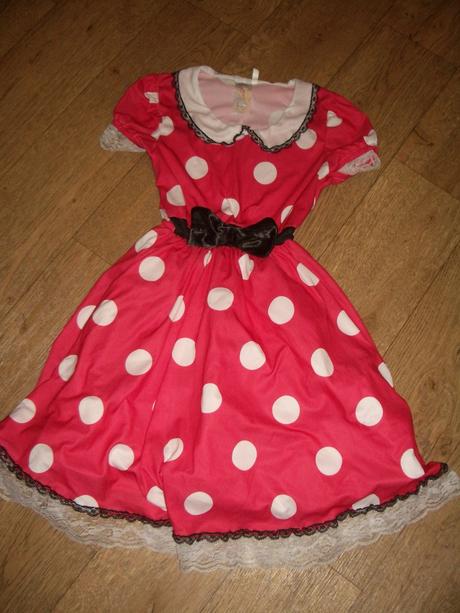Šaty puntíky cca 10-12let, 140