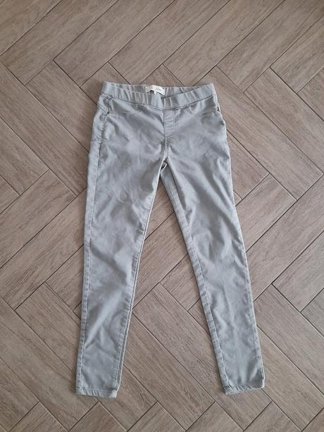 Šedé jegginy zn. clockhouse, vel. 38, clockhouse,38