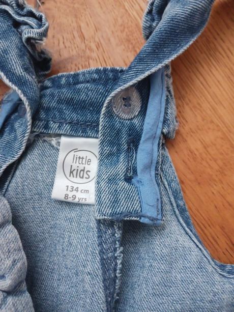 Džínsy č.134/140, 134