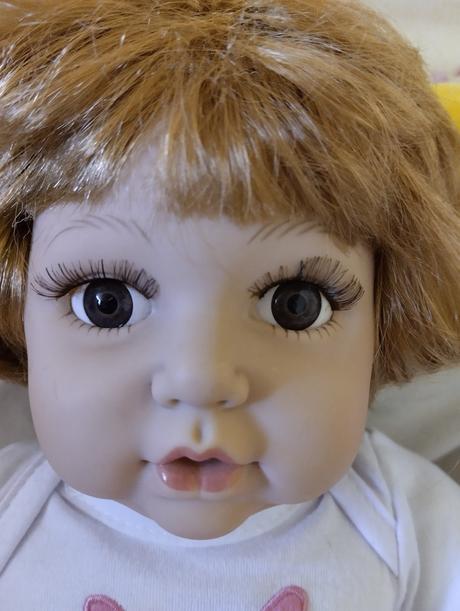 Vinylová značená holčička,