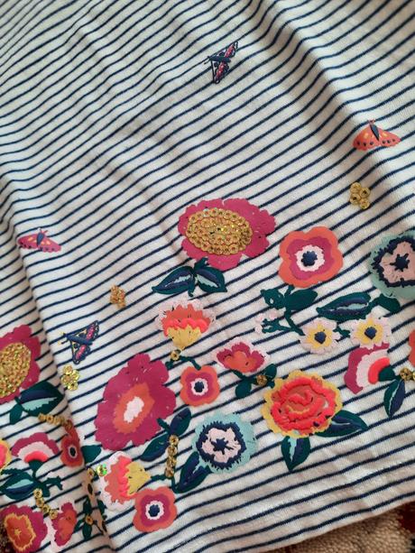 Květinkové flitříkové tričko, palomino,98