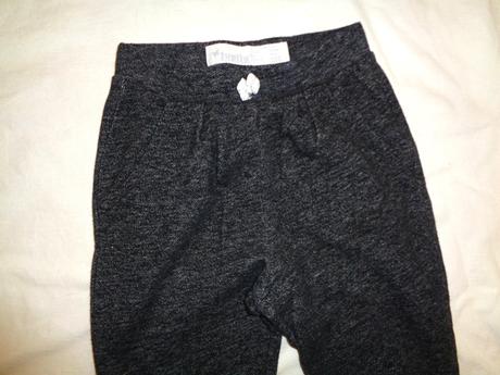 Tmavě šedé melírované tepláky 110/116, lupilu,110
