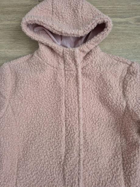 Elegantní kabátek, 158