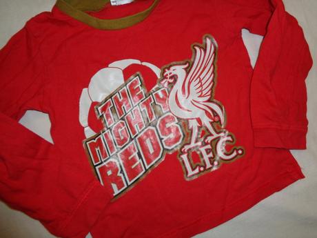 Pěkné červené tričko, 104