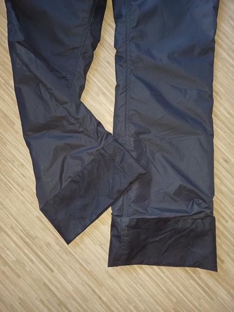 Zimní kalhoty na sníh uni vel.s, decathlon,s