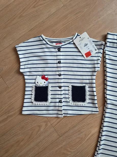 Nový komplet hello kitty, vel. 104/110, primark,104