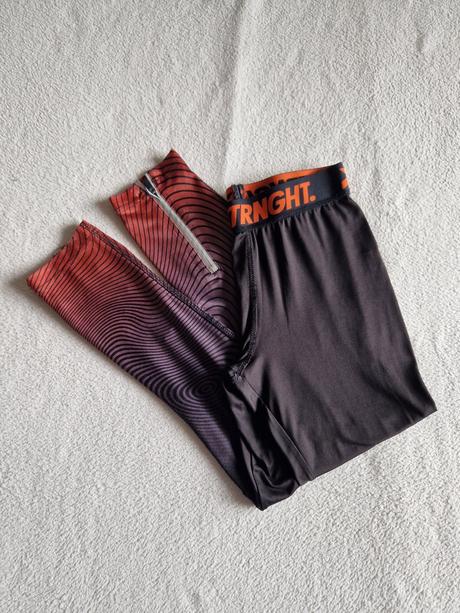 Sportovní legíny reserved, reserved,134