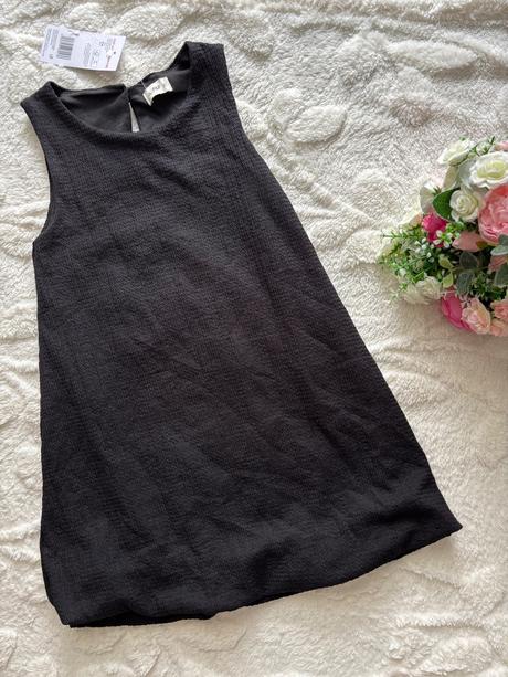 Ob/ tunika  černá s volánem - v.5/6 let, f&f,116