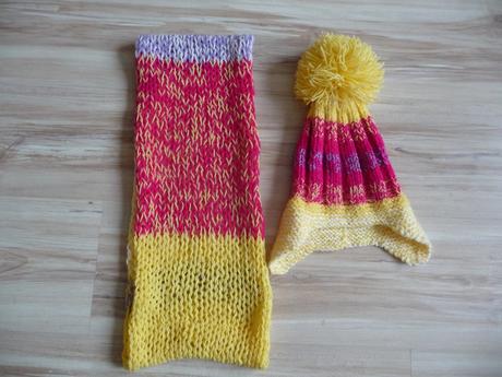 Čepice + šála, 