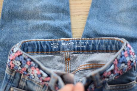 Džíny vel. 4 - 5 let, primark,110